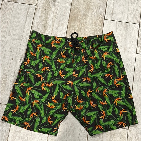 Brooklyn Cloth Other - [Brooklyn] Tropical Leaf Print Swim Shorts - Size 34